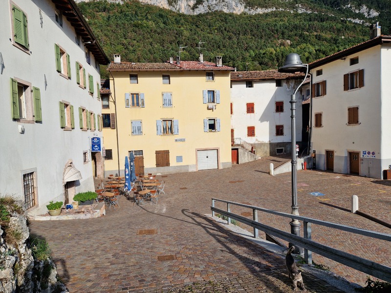 Piazza Maria Cappelletti