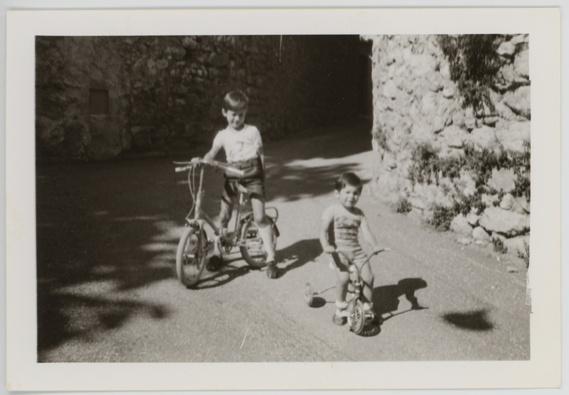 In bici con la "Graziella"