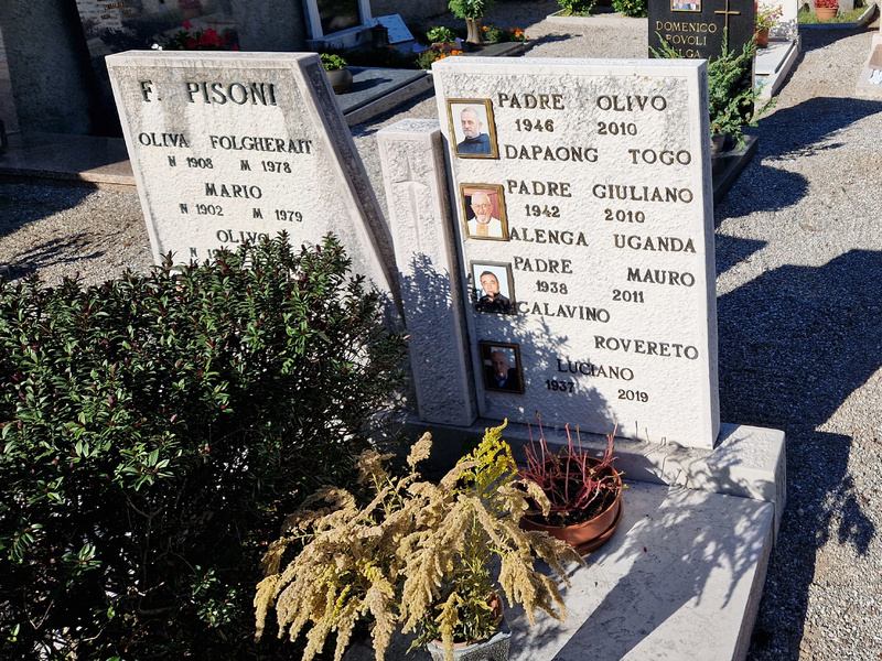Tomba dei missionari Olivo e Giuliano Pisoni