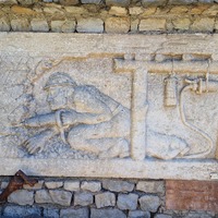 Monumento al minatore - il bassorilievo